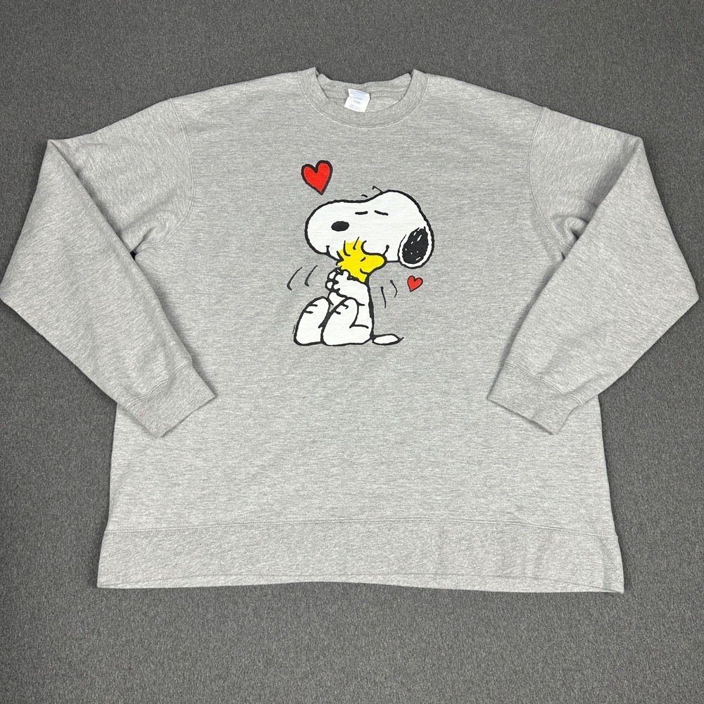 Peanuts Snoopy Woodstock Sweatshirt XL Gray Port & Company Hug Hearts Crewneck